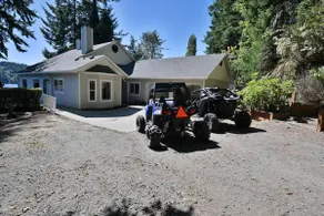 Lake, private dock, hot tub, dune access, coastal - Image 5