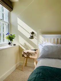 'Three Stippy Stappy' Coastal retreat in St Agnes - Image 4