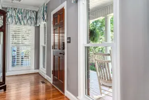 PARADISE FOUND<br>Lakefront - Pool - Beautiful Views - Image 3
