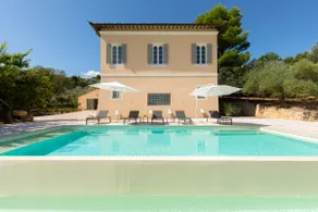 Luxury Panoramic Entire Villa with Infinity Pool - Image 3