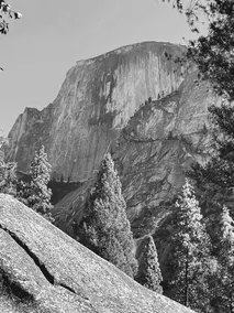 'Copper Chimney Chalet' near Yosemite - Image 2