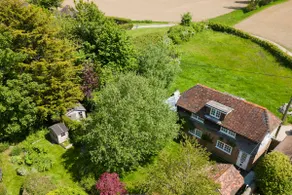 Pretty & Peaceful Countryside Cottage - Image 3