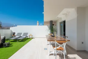 Explorer's Beach Apartment - Image 5