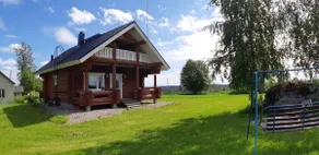 Cozy log cabin in stunning hillside scenery - Image 4