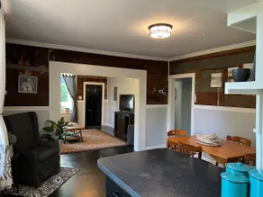 Walk to Oaklawn-Beautiful Trivista Neighborhood - Image 4