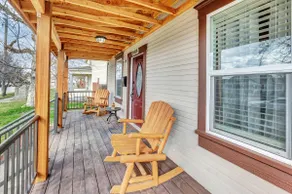💎Urban Glam Gem💎 Rancher near Gonzaga w/GiG Internet - Image 4