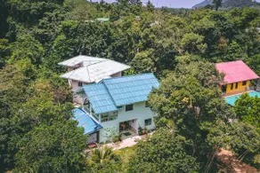 JENI House, Cozy 2 floors Homestay - Image 2