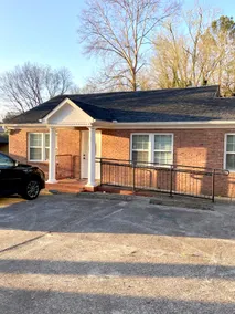 Spacious, Contemporary, Quiet @ Great Location! - Image 4