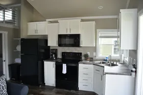 Private Tiny Homes along Brushy Creek - Image 5