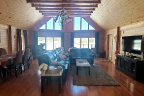 Little Goose Pond Chalet - Image 4