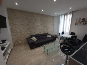 Luxueux appartement, wifi, clim, A 50M de la plage - Image 2