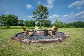 Hillside Hideaway-Unique 2 BR Spacious Cottage! - Image 2