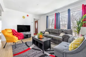 Elegant, Spacious Rivertown Home, minutes from NYC - Image 2