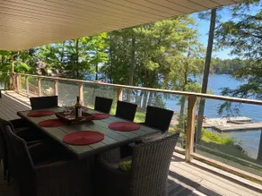 4 Bed, 3 Bath, Stunning Bit of Paradise, Hot Tub - Image 4