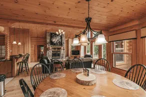 Mountain-View Cottage: Hot Tub, Sauna & Pool - Image 4