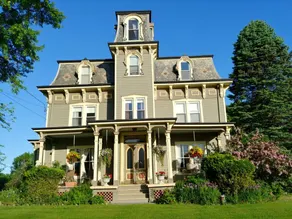 7 Bd Victorian btw Coxsackie & Athens + pool - Image 3
