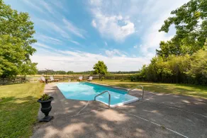 7 Bd Victorian btw Coxsackie & Athens + pool - Image 5