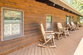 Stylish Log Cabin Getaway in the Pocono Mountains - Image 5
