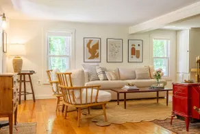 Long Pond Cottage, Country Retreat in Rhinebeck - Image 4