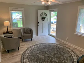 Classic updated home with fenced yard - Image 5