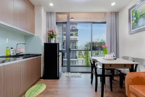 New & Modern 1BR Apartment near MyKhe Beach - Image 3