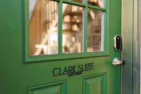 Clark Suite-Millpond Inn|Walk to downtown - Image 3