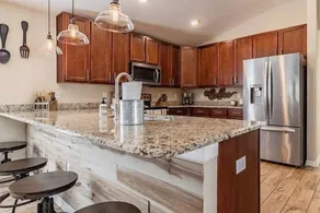 Spacious house/Wesley Chapel/ Sleeps10/fenced yard - Image 4