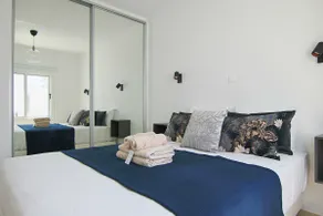 Phaedrus Living: Seaside Luxury Flat Lighthouse 62 - Image 3