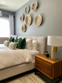 Stylish Modern 2 bedroom house across from Beach - Image 3