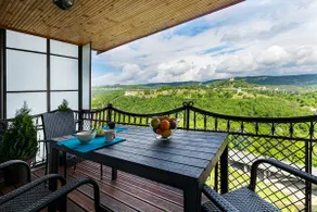 A Place Like No Other - Stunning Terrace & View - Image 2