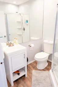 Entire house Pet Friendly w/gated backyard*Boeing* - Image 5