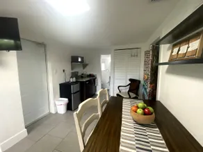 North Miami Beach Studio Near Hard Rock Stadium - Image 5
