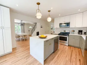 East Hampton Retreat with Heated Pool + WFH Setups - Image 2