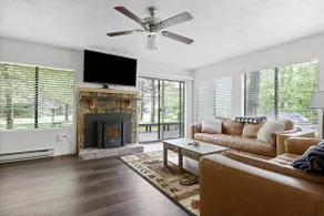 Charming Getaway l recently renovated l Hidden Valley l 4BR+3Bath l Hot Tub - Image 5