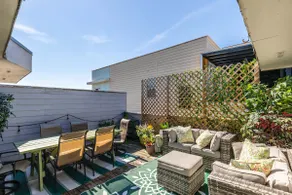 2 Bed Downtown Omaha Condo- Loft & private deck - Image 2