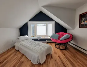 Private, Clean and Comfy Space to Stay - Image 2
