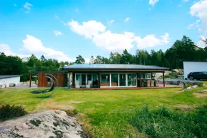 Modern cabin with panoramic views of the Oslo Fjord - Image 4