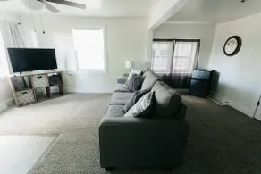 Great Location in Dayton! Updated 1 bedroom/bath. - Image 4