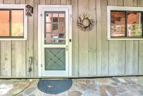 The Mountains are Calling At Hummingbird Hideaway! - Image 2