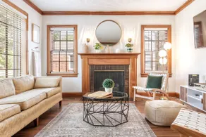 Artsy Stone Cottage by Expo, Rte 66, and TU - Image 3