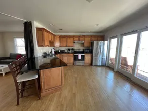 Oceanview House with Partial Waterview - Image 3