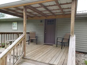 QUIET CABIN ON THE FARM - Image 3