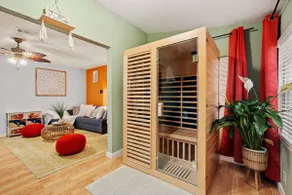 Beach Wellness Retreat with Sauna, Cold Plunge and Hot Tub - Image 3