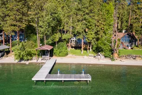 It's Reunion Time! Waterfront Flathead Lake Max24 - Image 2