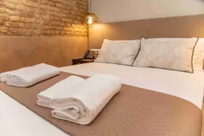 Sopra Mura Luxury Town House - Image 5
