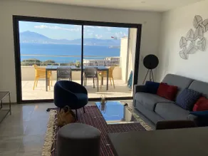 T2 45 m² - Terrace with panoramic sea view - Image 2