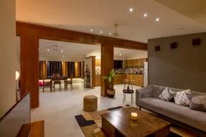 Iconic Penthouse+Private Terrace | 2min to Beach - Image 2