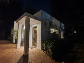 LoeriesNest 1 - Studio near Tuks Loftus Affies - Image 3