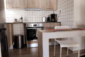 Roofgarden Apartment - Image 2