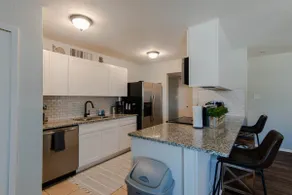 3 bedroom home near Sunnyvale! Long stays welcome - Image 4